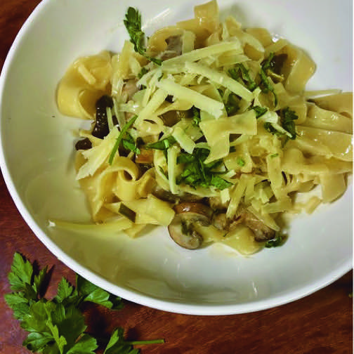 Veggie diva's leek and mushroom gruyere pasta