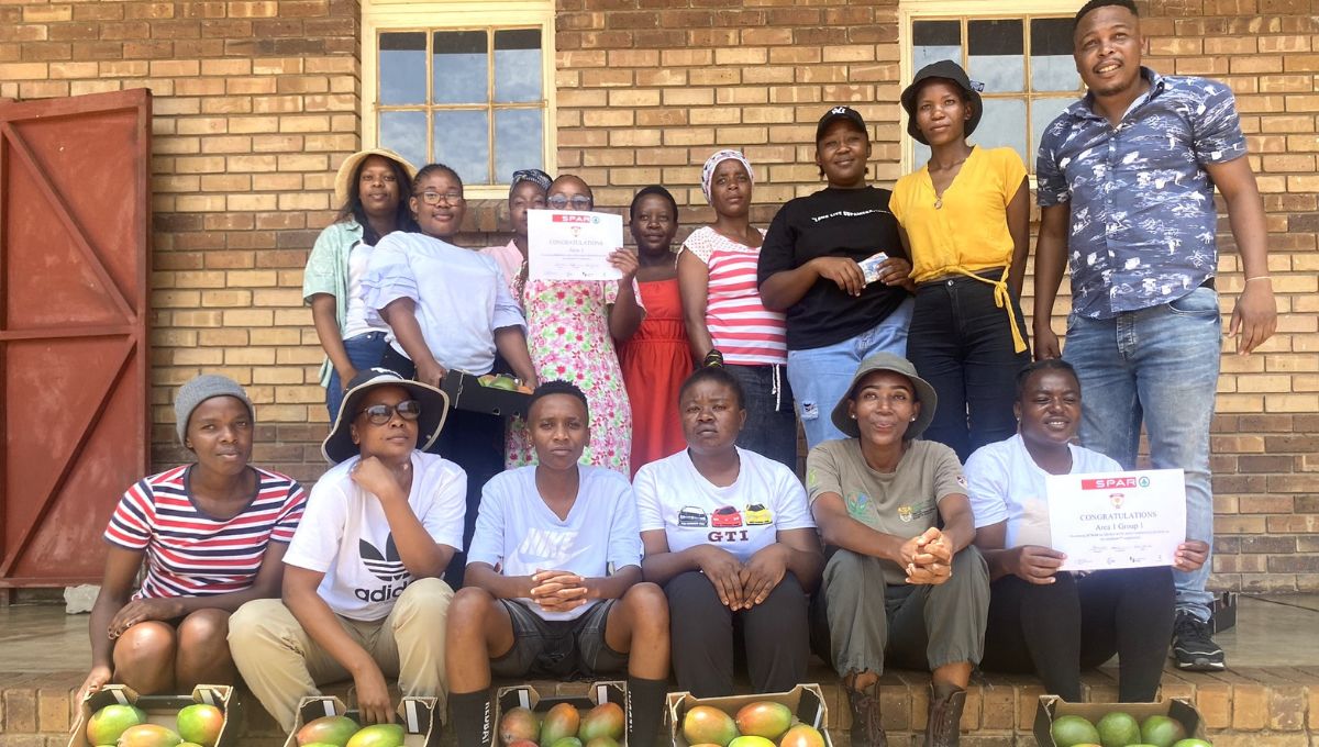 Hlohlokwe -winners of the area prize, as well as the group prize