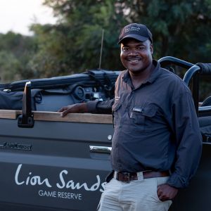 Themba Mabunda